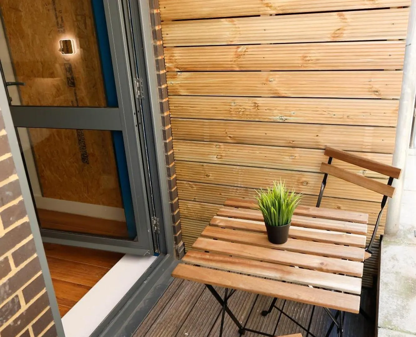 Privatunterkunft New Luxury Rooms In The Heart Of London Next To Shops, Cafes, Bars & Metro With Shared Bathrooms